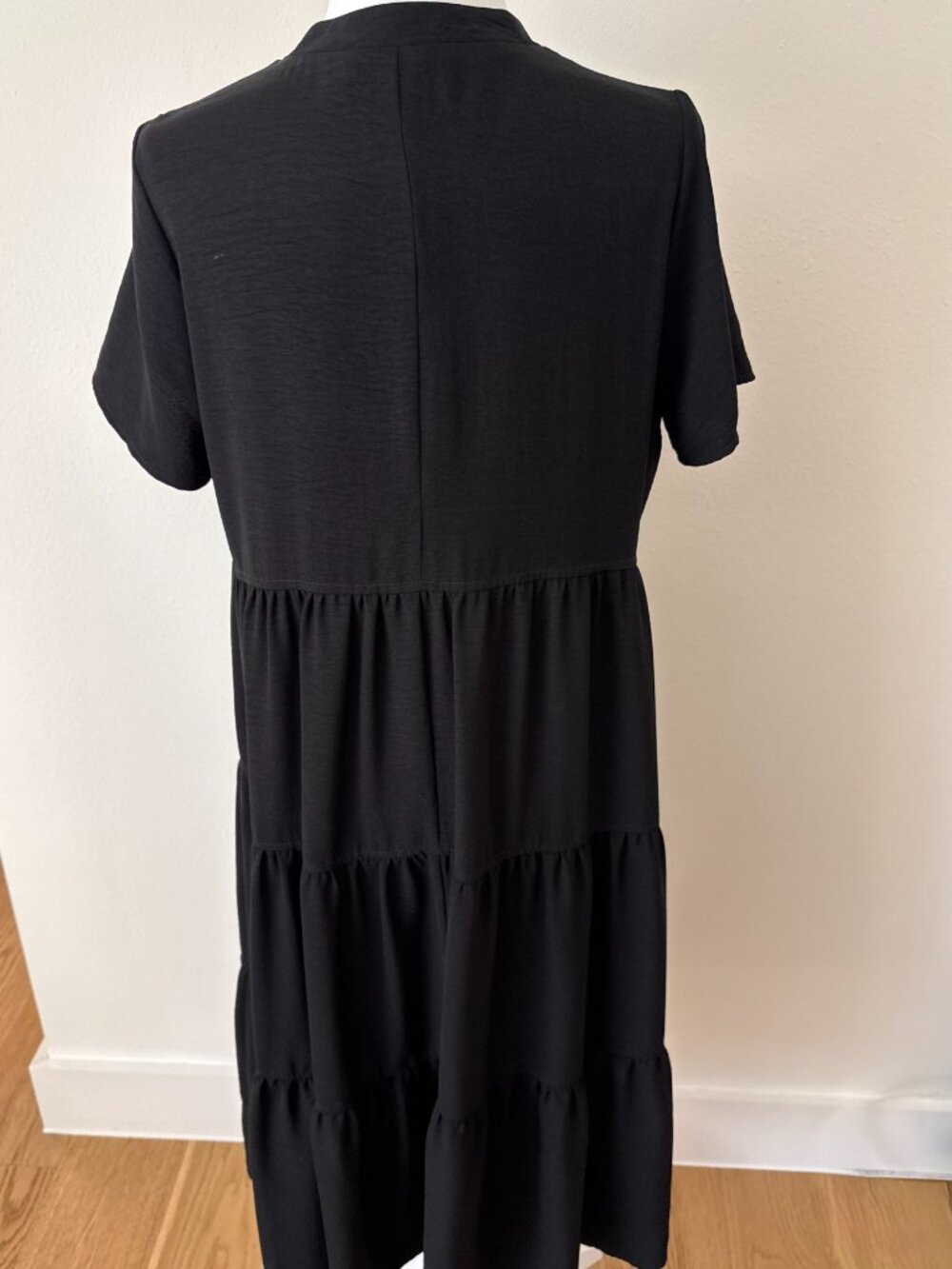 Lulus Happy To Be Tier Black Tiered Babydoll Midi Dress - Size M - Picture 8 of 9